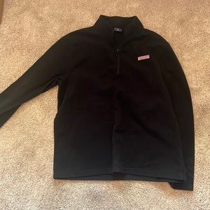 Vineyard Vines Black Q-Zip excellent condition